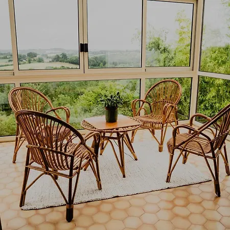 De Campagne Avec Et Parking, Animaux Acceptés - Fr-1-653-286 Bioussac